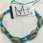 Βραχιολάκι ποδιού με γυάλινες χάντρες και κοχύλια (κορδόνι σιελ)