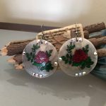 Σκουλαρίκια φιλντισένια με strass Swarovski