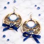 Σκουλαρίκια με ξύλινα στοιχεία και Swarovski stras SS20