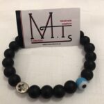 Ανδρικό βραχιόλι με μαύρες ματ κεραμικές χάντρες, ματάκι & μεταλλικά στοιχεία