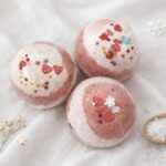 Αφρίζουσα Bath Bomb με άρωμα Χριστουγέννων gingerbread