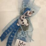 Λαμπάδα χρώμα σιελ, πλακέ, με ξύλινο στοιχείο Frozen