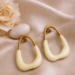 Επίχρυσα σκουλαρίκια με σμάλτω