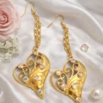 Σκουλαρίκια επίχρυσα καρδιές με strass Swarovski