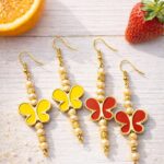 Σκουλαρίκια επίχρυσα με σμάλτο και γυάλινες χάντρες