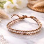 Βραχιόλι με δερμάτινο κορδόνι & γυάλινες χάντρες